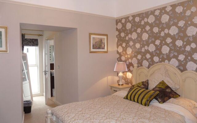 Priory Hotel