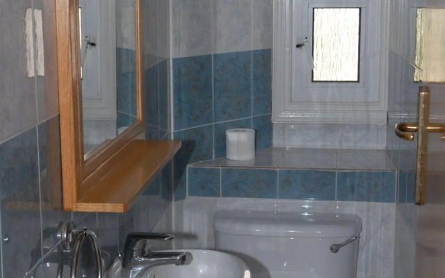 Maistrali Hotel Apartments & Bungalows
