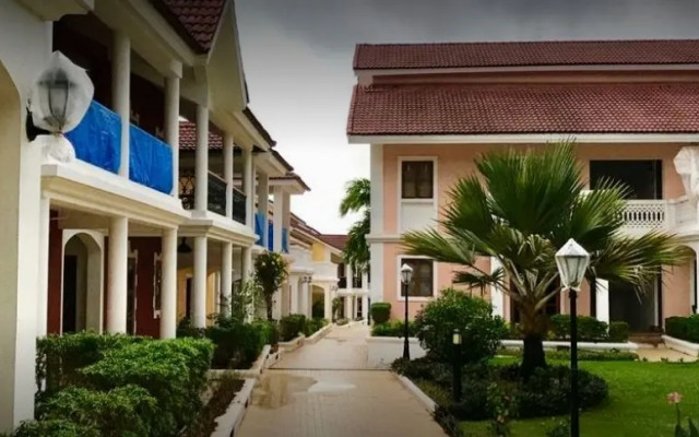 Golden Sands Apartments