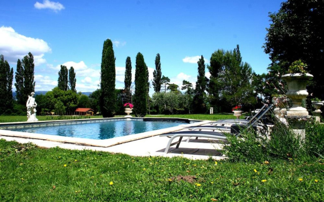 Manoir le Roure