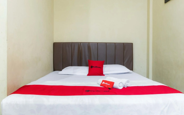 Reddoorz Syariah Near Plaza Medan Fair 2