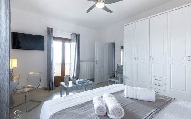 S&K Nayas Luxury Suite Santorini