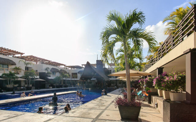 Aldea Thai 1106 2 Bedrooms and Private Pool by RedAwning