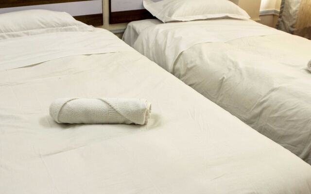 Chhen Bed & Breakfast