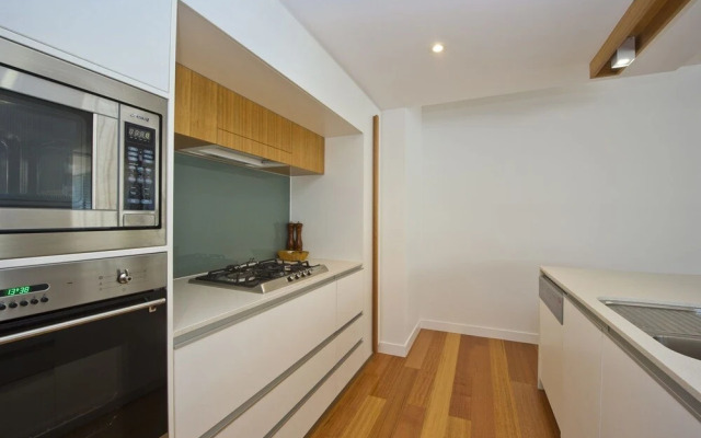 Maggies Beachfront Apt. 3
