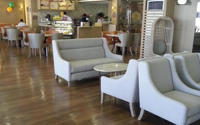 Extremeli Suites Manila powered by Cocotel