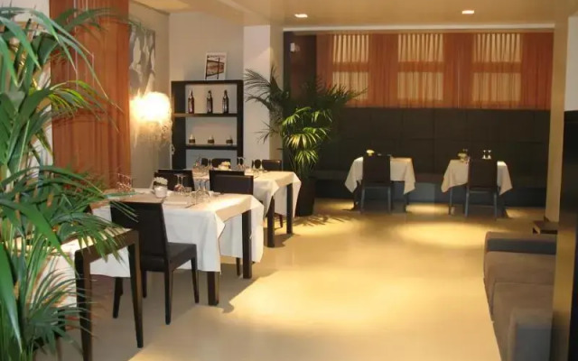 Wall Art Hotel