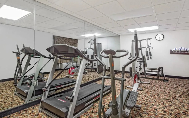 Baymont by Wyndham Boston Heights/Hudson