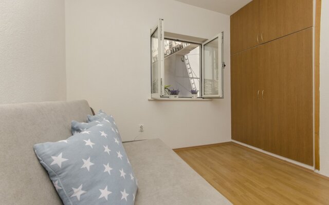 Apartments Tiho
