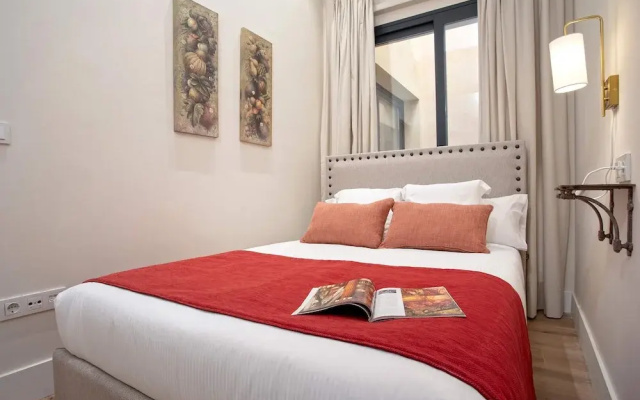 Exclusive Apartment Near Cathedral Rodrigo Caro IV