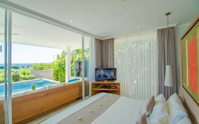 Deep Blue Villa
