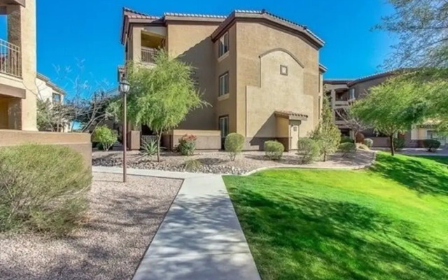 Southern #3116 - 3 Br condo by RedAwning