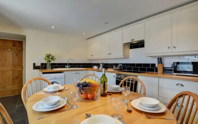 Holiday Home Buttercup