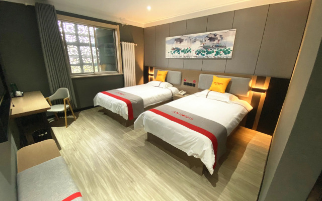 Junyi Chain Hotel (Zouping Huangshan San Road)