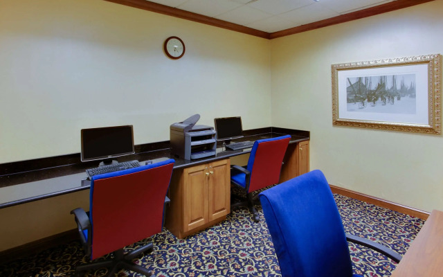 Hampton Inn & Suites Fredericksburg South