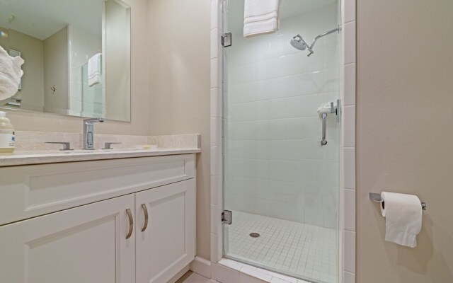 Harbor Villa Club 308