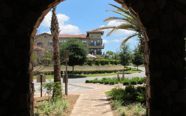 907 Bella Piazza