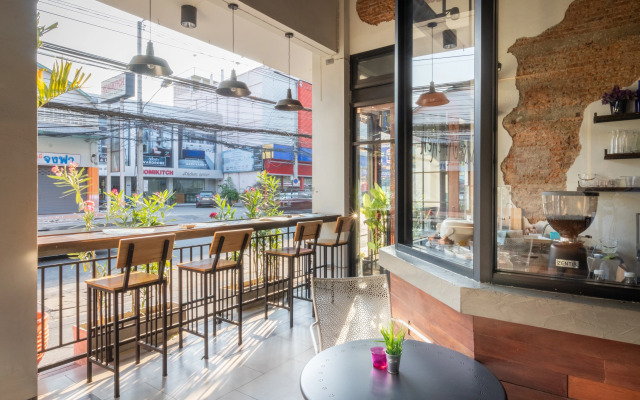 The Old City Wall Inn