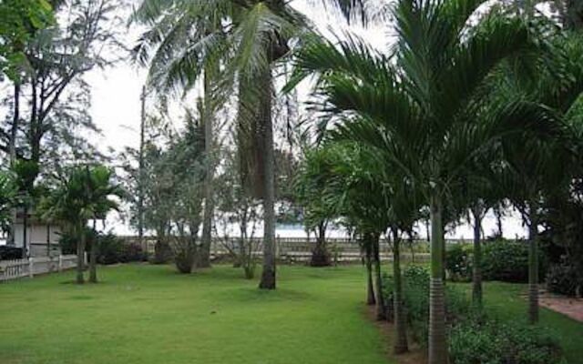 Pakmeng Resort