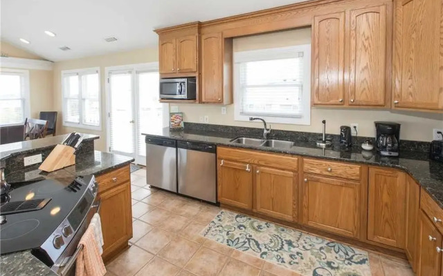 A Sea-cret Paradise - 8 Br Home