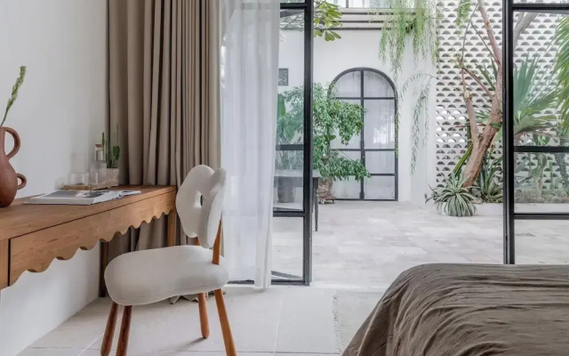 Bi Design House