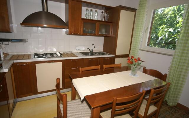 Holiday Home in Pula Near Beach