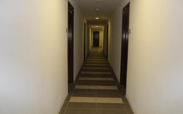 T Hotel Jalan Tar