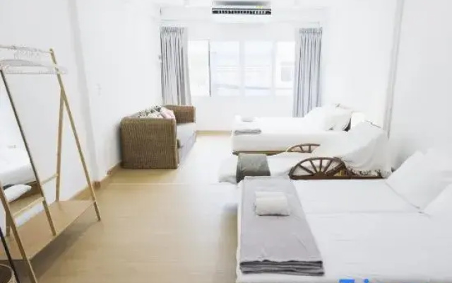 Nitichai place, Private Sukhumvit townhome-8PAX