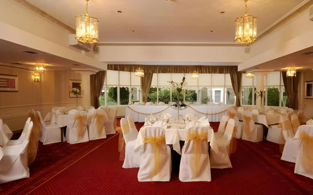 The Victoria Hotel