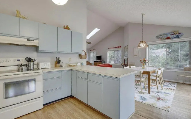 Blues Away by Long & Foster