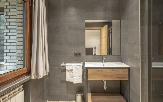 Hotel MET Pamplona