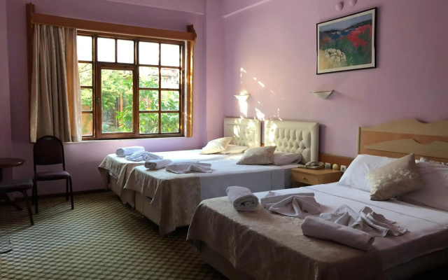 Hotel Karyatit Kaleiçi