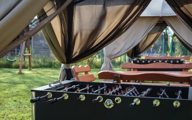 Awesome Home in Mielno With 5 Bedrooms and Wifi