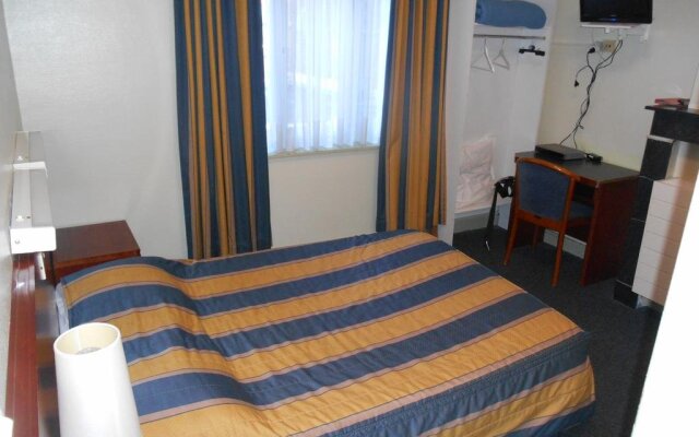 Hotel Old Tom
