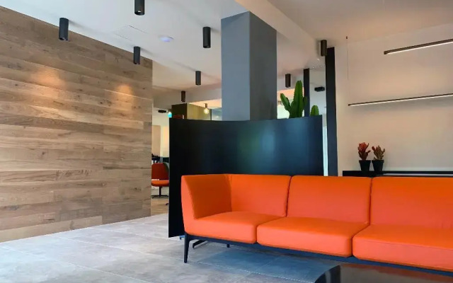 The Green Park Hotel