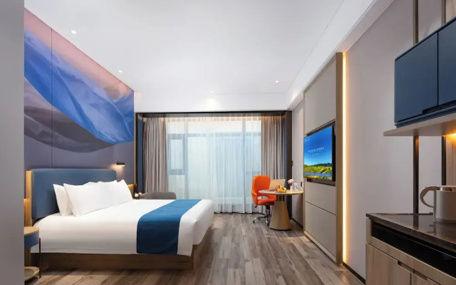 Shenzhen Naive S Hotel (Xili Metro Station Store)