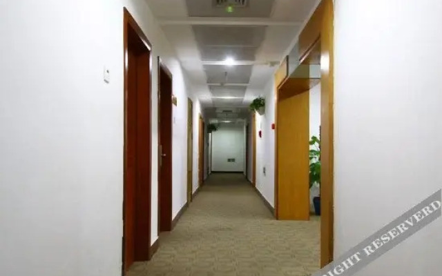Nanhua Hotel