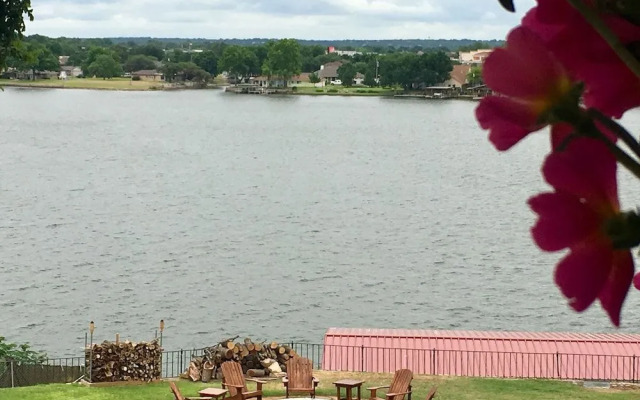 Captain's House on The Lake