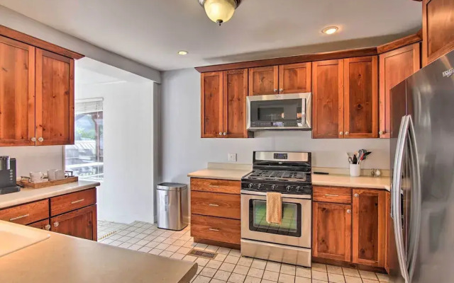 Charming Tulsa Bungalow w/ Furnished Deck!