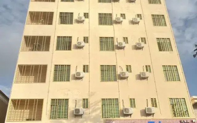 Liguo New Crown Holiday Hotel