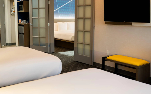 Comfort Suites Airport Tukwila Seattle