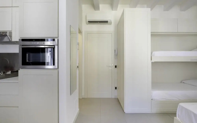 Beautiful Studio Flat in Front of Arena