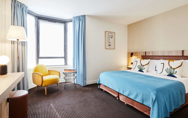 Plaza Tour Eiffel Hotel