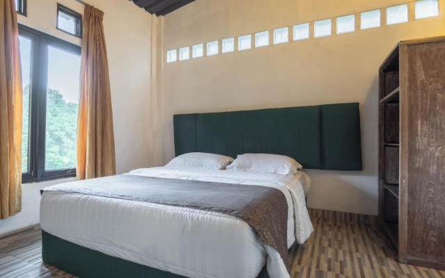 Lingga Garden House – Guest Rooms – Megamendung