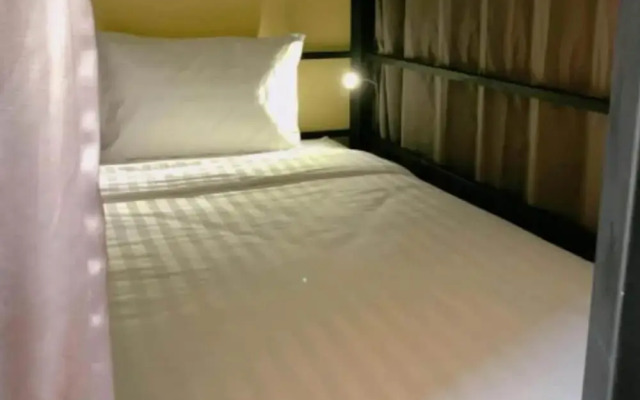 Airport Hostel Phuket