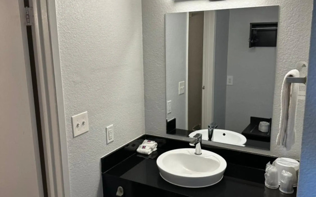 Motel 6 San Diego, CA - Hotel Circle - Mission Valley