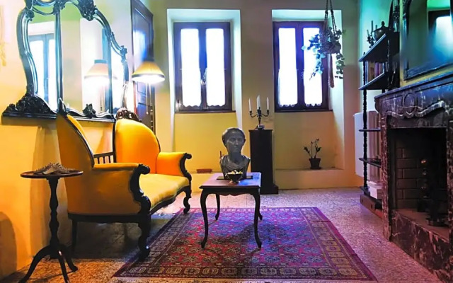 Camera Monte San Savino