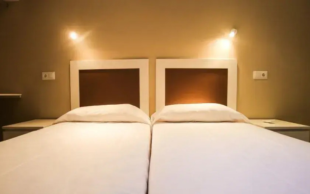 Sol Square Apartments