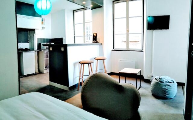 Studio in Tulle, With Wifi