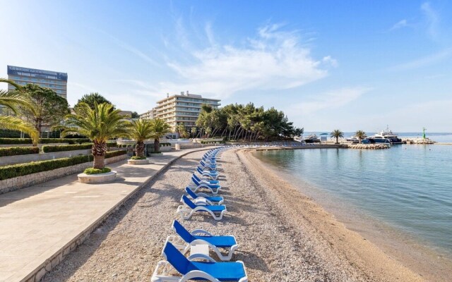 S2-spacious Studio With the sea View & use of Pool